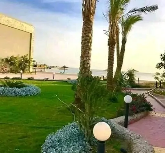 سيسليا بيتش ريزورت Apart Otel